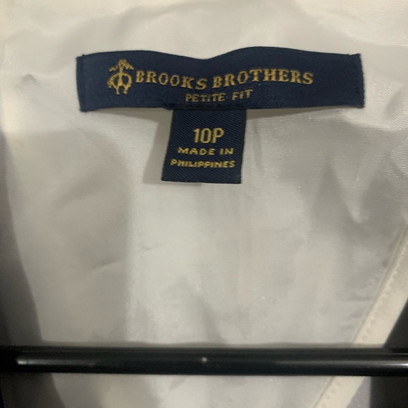 Brooks Brothers Navy and White Lined Jacket - Petite Fit - Picture 2 of 4